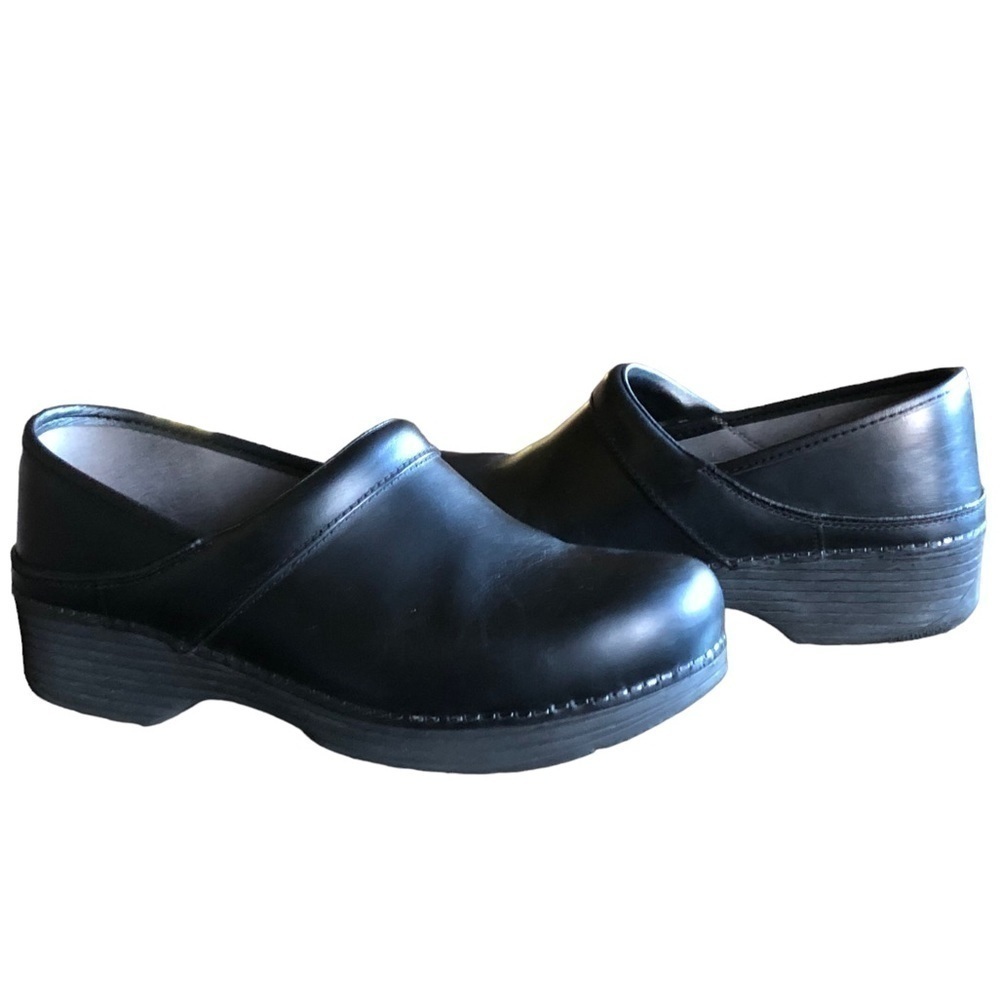 Dansko LT PRO Women’s Black Leather Clogs Size EU 40 US 9.5-10